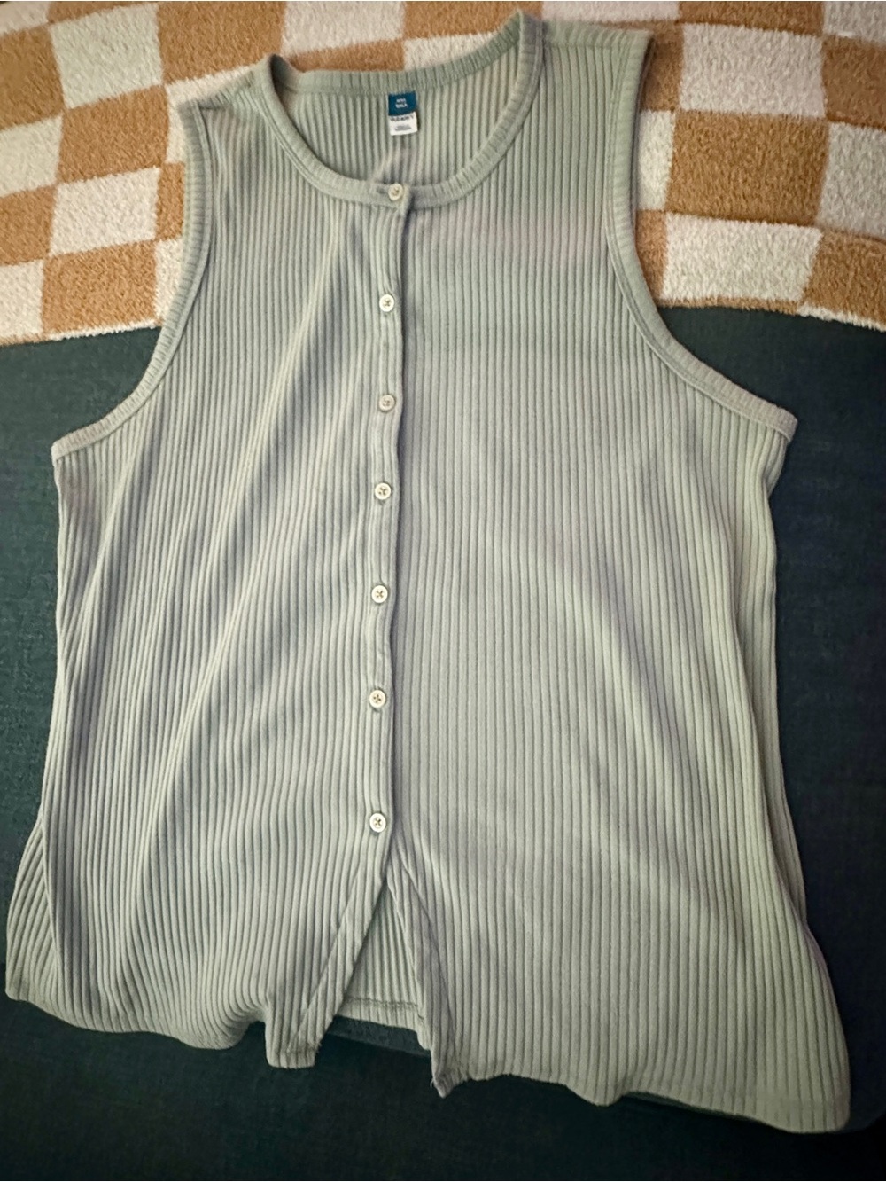 Old Navy Ribbed Button-Front Tank in Sage